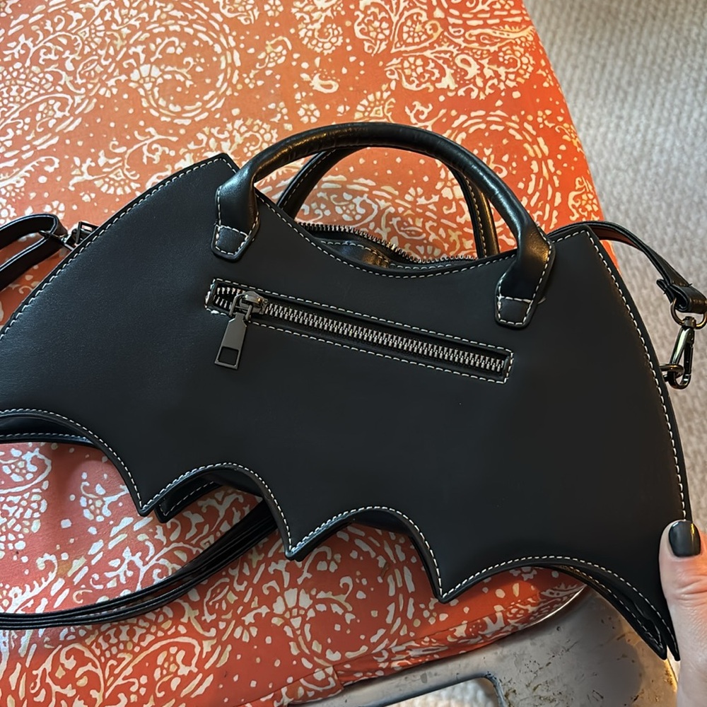 SHEIN Black Spiderweb Shoulder Bag with Gothic Design - Picture 2 of 5